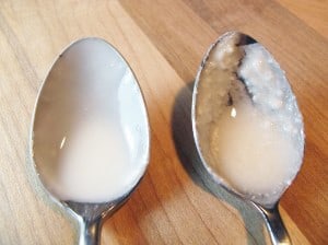 High-Low yogurt method makes smoother yogurt (left spoon) than hot culturing (right spoon). High-Low yogurt method makes smoother yogurt (left spoon) than hot culturing (right spoon).