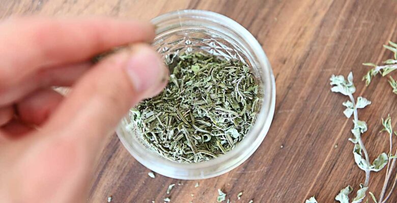 Italian Herb Blend produce at home